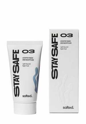 LIGHT DAY AND NIGHT FLUID - Gesichtscreme - With Fragrance
