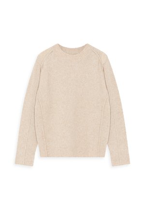 Suéter de color beige claro, elaborado en un suave tejido de punto. Presenta un escote redondo, dobladillo acanalado y mangas raglán con una textura sutil.