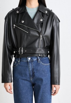 Jacka i konstläder - black