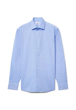 Hellblaues Langarmhemd aus glattem Stoff, mit spitzem Kragen, Knopfleiste vorne und abgerundetem Saum mit Knopfmanschetten.