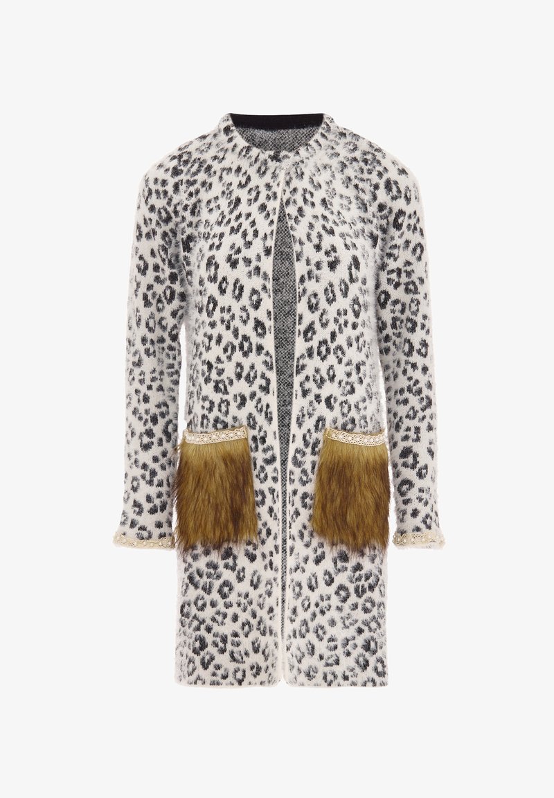 Cardigan con stampa leopardata in tessuto morbido, caratterizzato da maniche lunghe, apertura frontale, due tasche con rifiniture in pelliccia e dettagli in pizzo decorativi.
