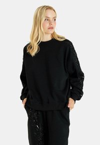 Non selezionato, black