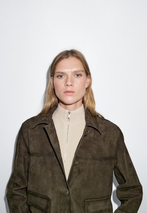 CHEST WITH ZIP - Pullover - sand