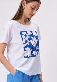 Greenpoint - T-shirt z nadrukiem