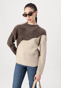 VILA VIKARLA - Džemperis - brown/beige