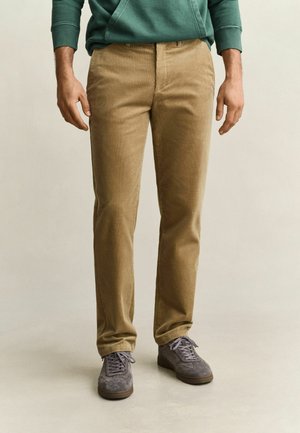 GANT, GANT REGULAR CORDUROY CHINOS - Trousers - light taupe