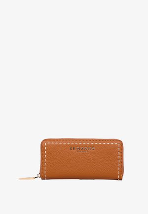 Portafoglio in pelle marrone con trama, cuciture bianche, chiusura a zip e logo "ERMANNO FIRENZE" in caratteri argentati sul davanti.