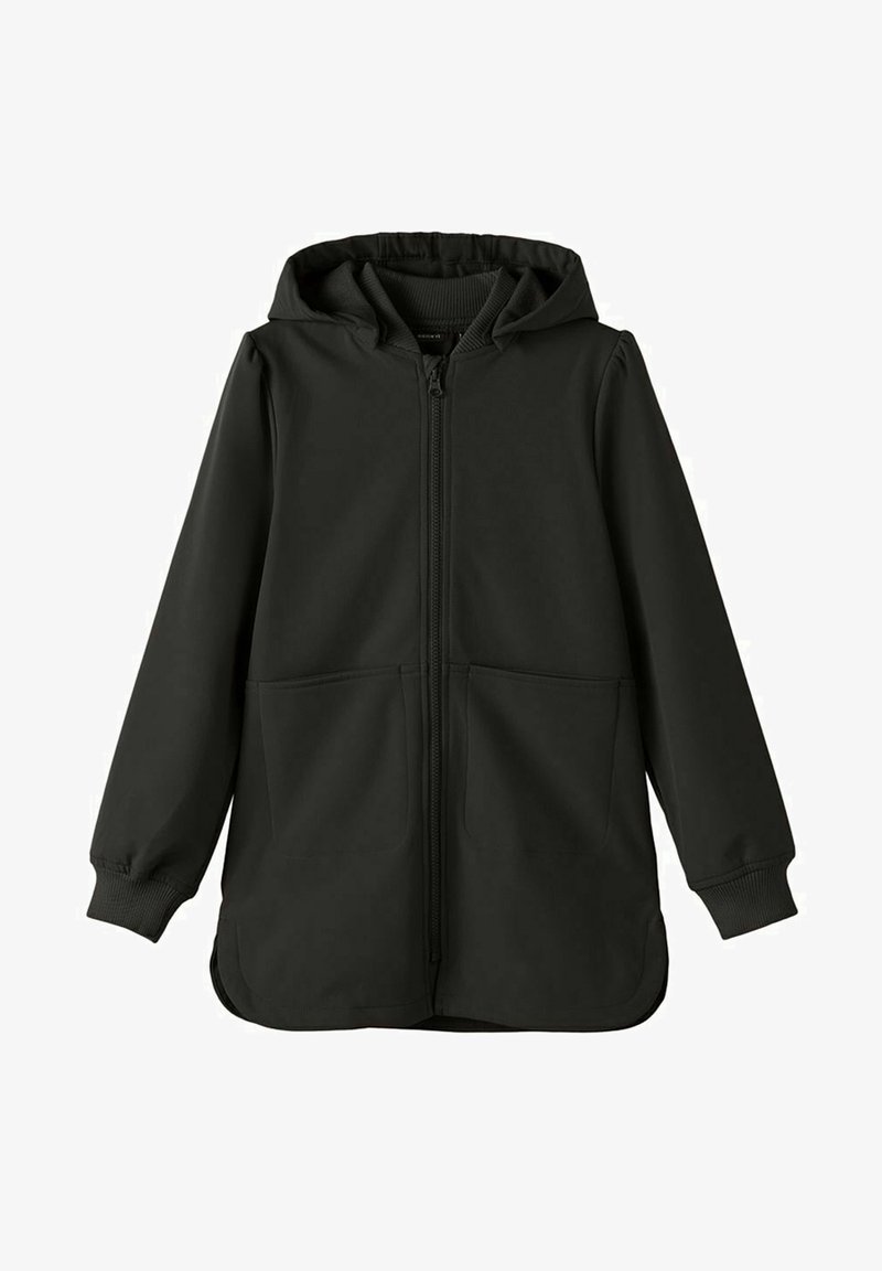 Veste noire à manches longues avec capuche, fermeture éclair devant, poignets côtelés, deux poches avant et ourlet légèrement arrondi.