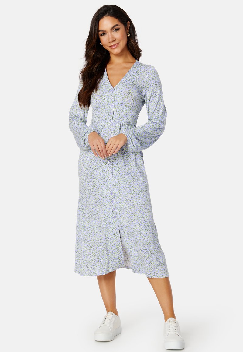 Bubbleroom V-NECK MIDI BUTTON DRESS - Žerzejové šaty - lilac