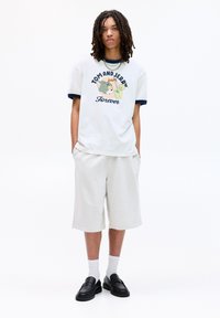 PULL&BEAR TOM & JERRY - Triko s potiskem - white