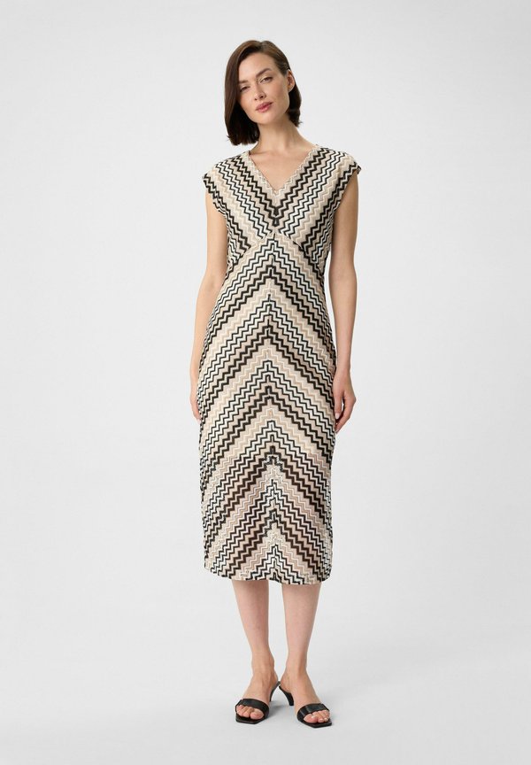 MIDI MIT ÜBERSCHNITTENEN SCHULTERN - Freizeitkleid - beige