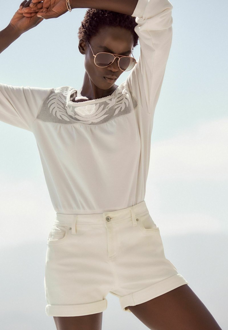 Next Jeansshorts - white
