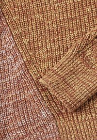 hessnatur Jumper - brown