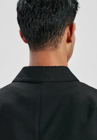 Next REGULAR FIT - Vasaras jaka - black