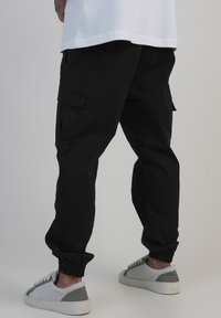 SIKSILK CARGOS - Cargobroek - black