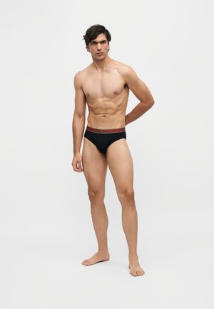 Emporio Armani, 3 PACK  - Слипове - black/black/rhubarb