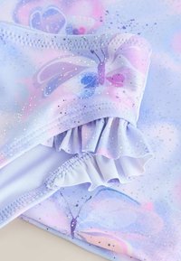 Unselected, lilac purple foil