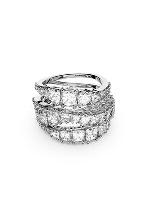 Deux bagues en argent avec plusieurs diamants taillés en carré disposés en motif croisé sur fond blanc.