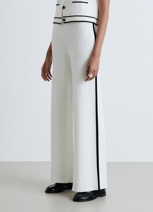 Calliope, PANTALONE GINNICO TINTA UNITA - Pantaloni - bianco lana