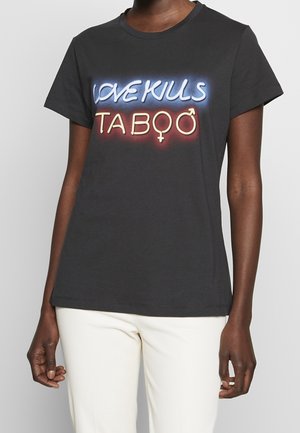 T-shirt z nadrukiem