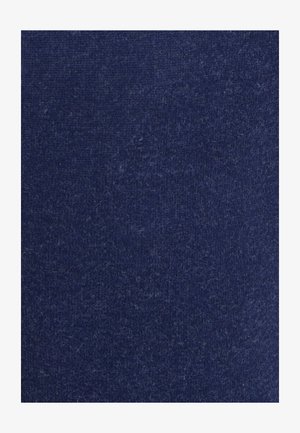 Tessuto blu navy con una superficie morbida e testurizzata, caratterizzato da una tessitura fine e leggere variazioni di tonalità, adatto per abbigliamento o rivestimenti.