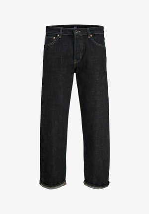 Granatowe dżinsy o prostym kroju, z zapięciem na guzik i zamek, podwiniętymi nogawkami oraz kontrastowymi przeszyciami.