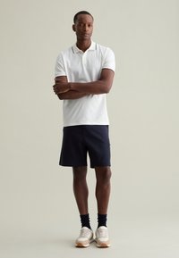 Thumbnail Image 2