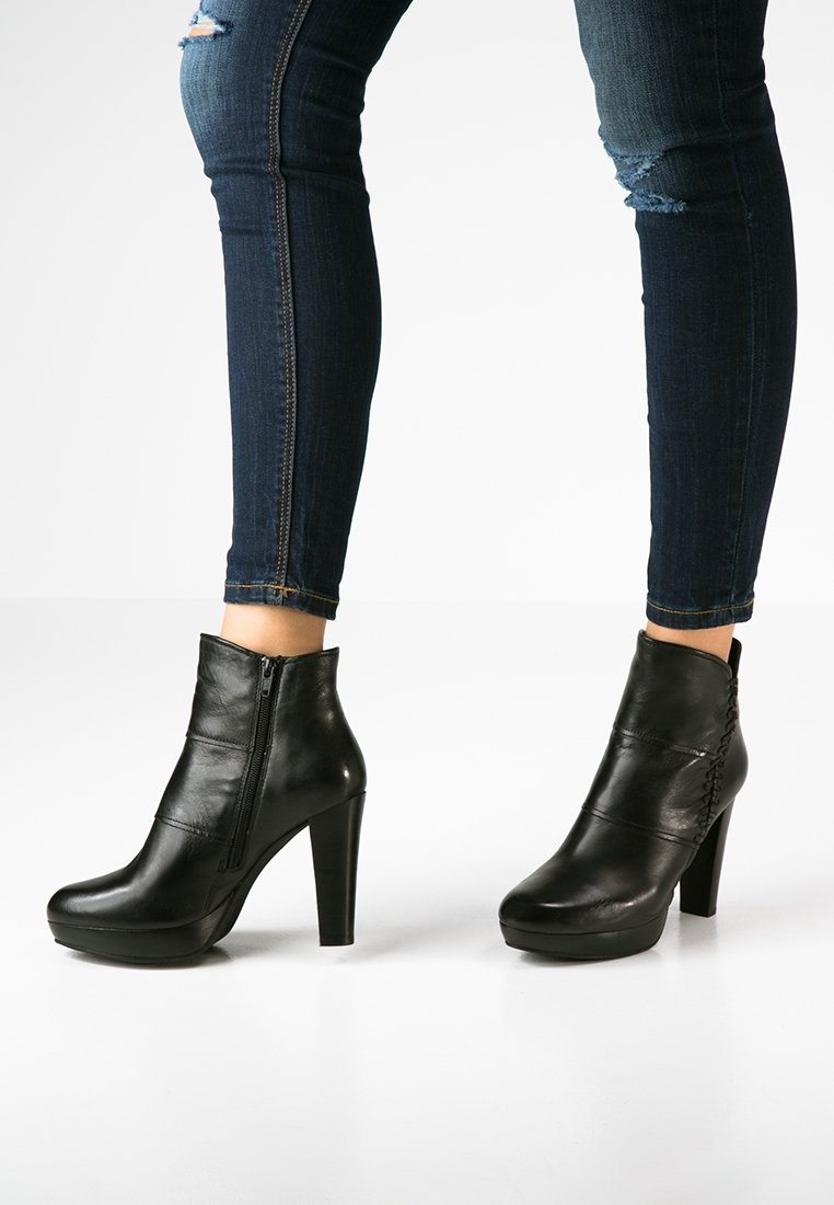 Steven New York Bottines à talons hauts - black