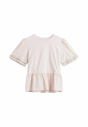 Jasnoróżowa bluzka z krótkim rękawem, okrągłym dekoltem, marszczonym dołem oraz bufkami wykończonymi koronką na białym tle.