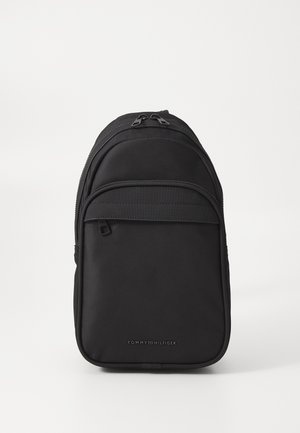 REPREVE SLING BAG - Torba preko tijela - black
