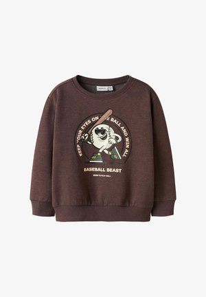 Brauner Sweatshirt mit langen Ärmeln, gerippten Bündchen und Saum. Mit einem grafischen Druck eines Cartoon-Baselball-Charakters mit einem Schläger.