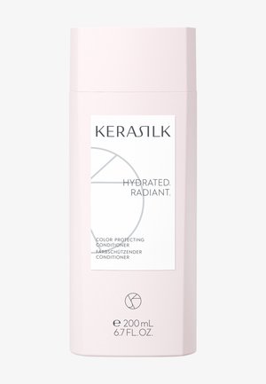 Flacon d’après-shampoing protecteur de couleur Kerastilk rose clair avec étiquette blanche, taille 200 mL, texte "Hydrated Radiant" sur le devant.