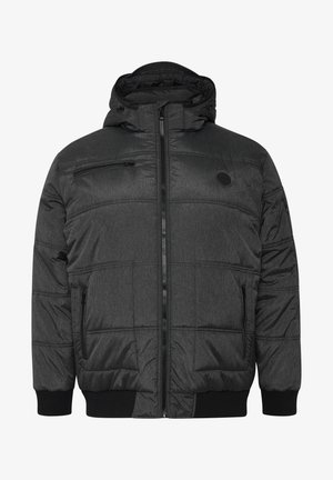 Gepufferte schwarze Steppjacke mit Kapuze, verfügt über Reißverschlusstaschen an der Vorderseite, elastische Bündchen und ein Logo-Aufnäher auf der Brust. Texturiertet Stoff.