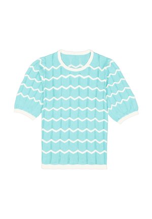 Pull bleu clair avec un motif en zigzag texturé, accents blancs sur le col et les manches, et manches courtes bouffantes. Détails de coupe inclus.