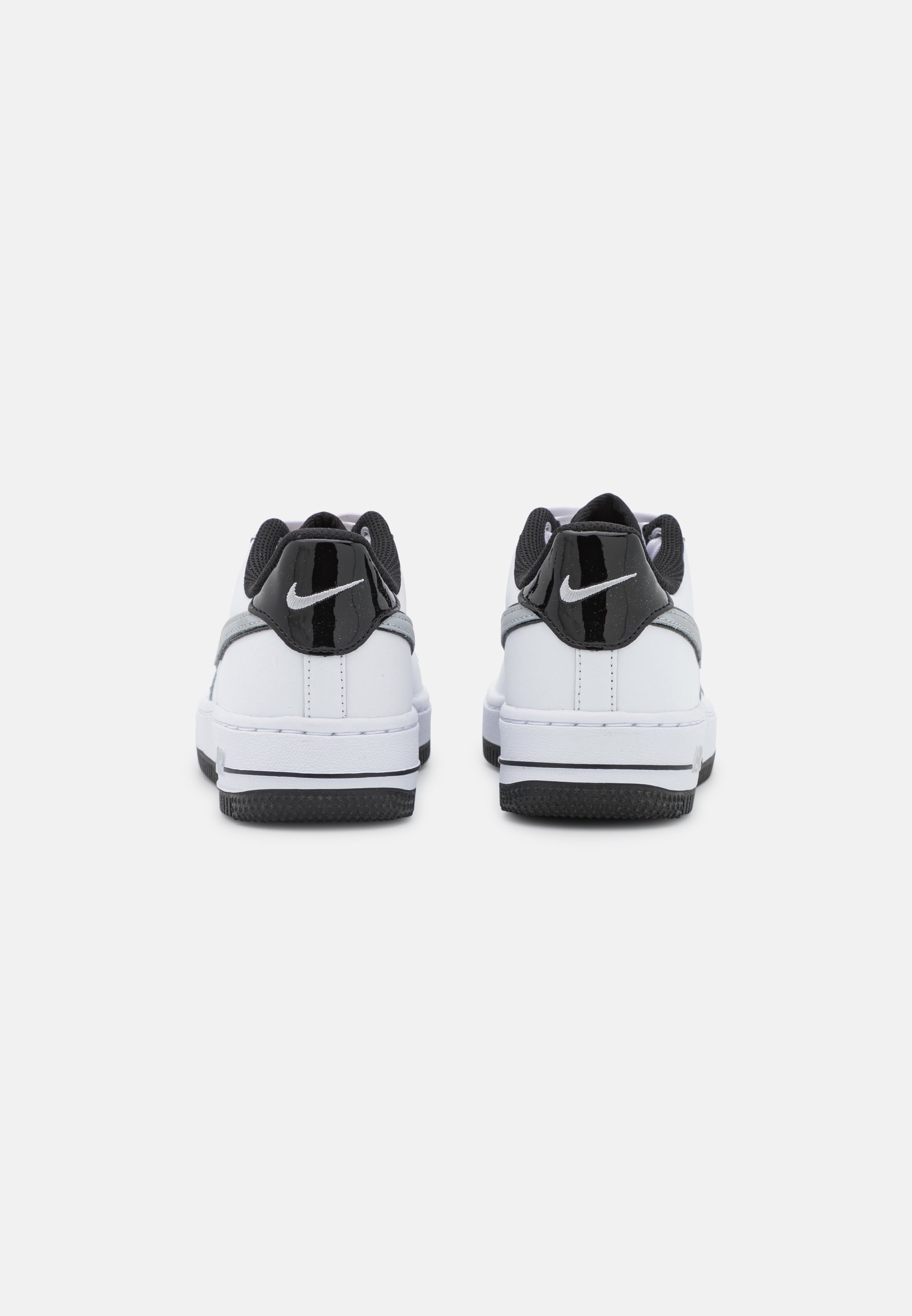air force 1 trainers white black wolf grey