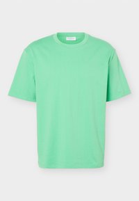 Δεν επιλέχθηκε, grass green