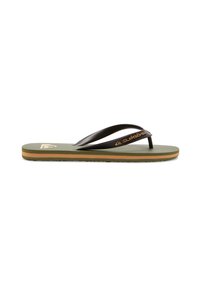 Tongs vertes avec des sangles noires, dotées d'un semelle intérieure texturée, d'une semelle superposée avec des accents orange et jaune, et d'un détail de logo.