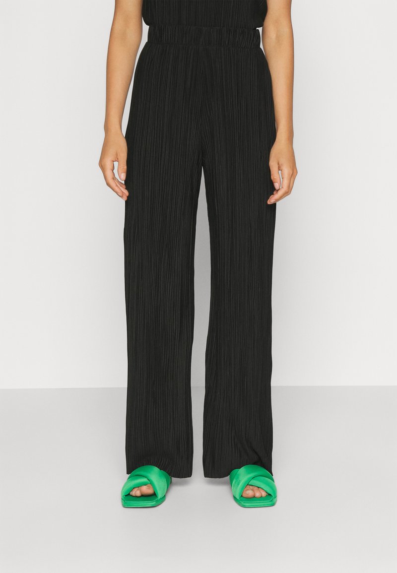 Vero Moda Petite - VMCIRA WIDE PANT - Stoffhose - black, Vergrößern