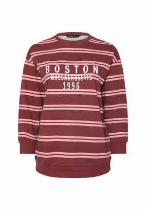 Längsärmiger Sweatshirt in rotbraun mit rosa Streifen, mit dem Text "BOSTON MASSACHUSETTS 1996" auf der Brust.