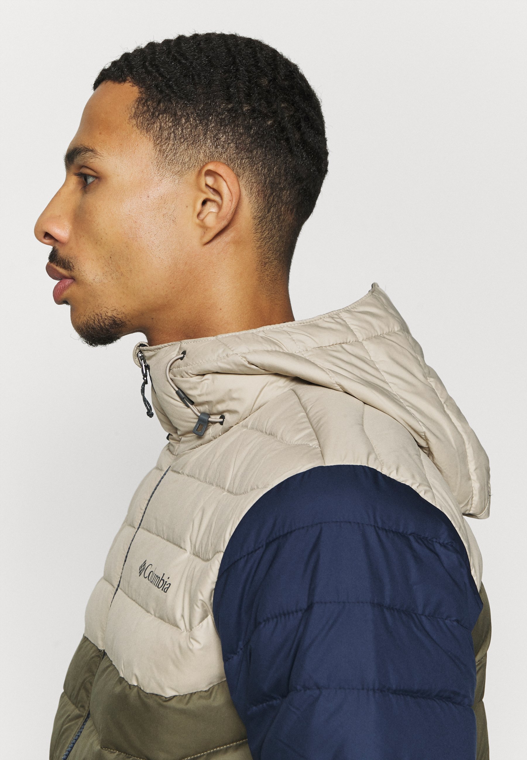 half sleeve hooded jacket