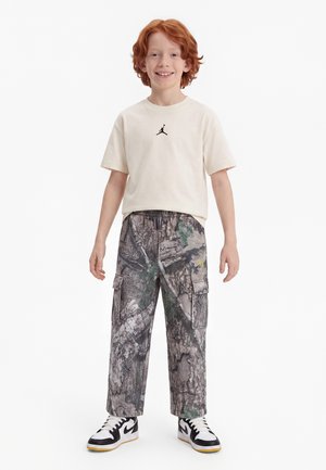 Jordan, REAL TREE - Pantalon de survêtement - swan