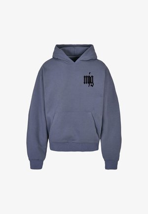 Huppari vaaleasta harmaasta kankaasta, jossa on kengurupussi ja musta logo rinnassa. Ribbaus hihansuissa ja helmassa.