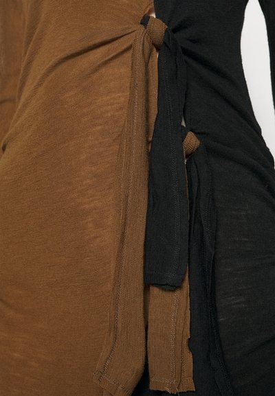 Rejina Pyo DARI DRESS - Φόρεμα-πουλόβερ - black