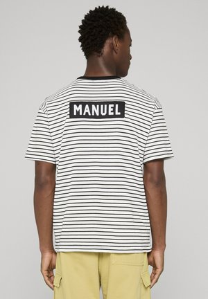 TEXTURED STRIPED - T-shirt con stampa - white