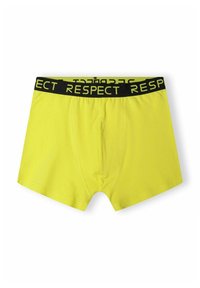 Svetlo rumeni bokserice z črnim pasom, na katerem je v izrazitih rumenih črkah napisan izraz "RESPECT". Gladka tekstura tkanine.