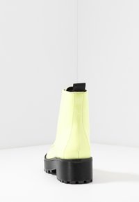 Even&Odd Botines con plataforma - neon yellow