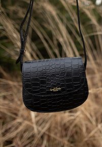 Gusti Leder  KAYLA UNISEX czarny
