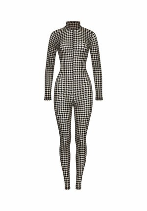 Černobílý houndstooth vzorovaný body s vysokým límcem a dlouhými rukávy, vyrobené z elastického, těsně přiléhajícího materiálu.