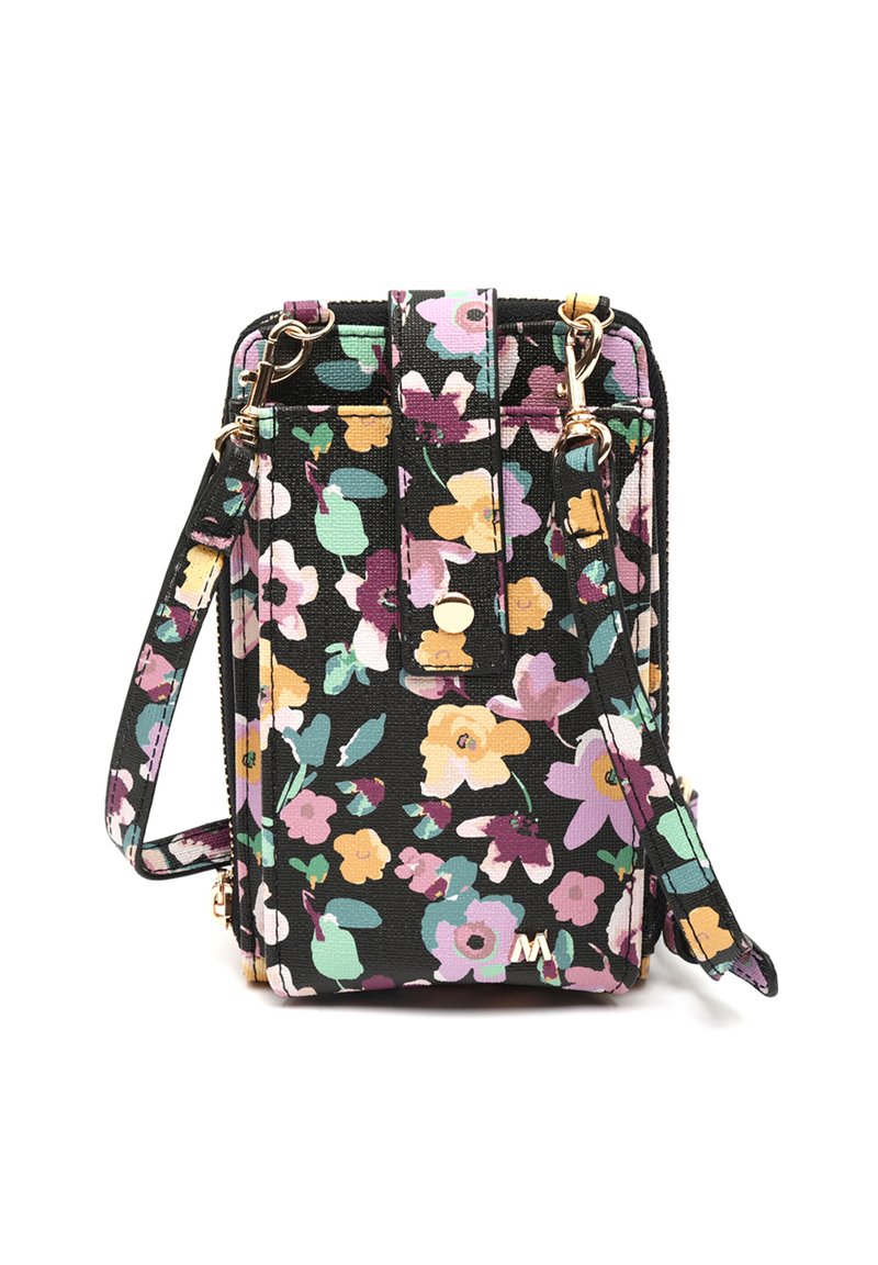 Černá květinová crossbody taška s fialovými, žlutými a zelenými květinami, zlatou kovovou sponou, předním zapínáním na klip a nastavitelným ramenním popruhem.