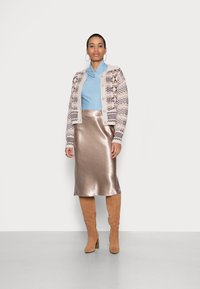 Gestuz RIFA KNOT BLOUSE - Camisola de manga comprida - glacier lake